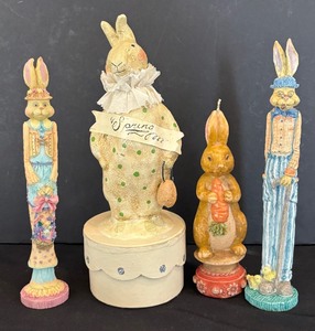 lot 72 image: Beautiful Bunny Figurines and Candle