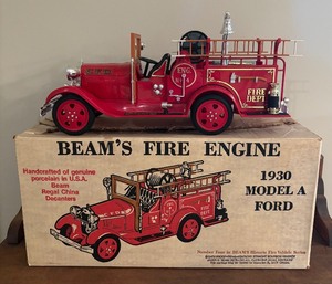 lot 117 image: Vintage Jim Beam 1930 Model A Ford Fire Engine Decanter