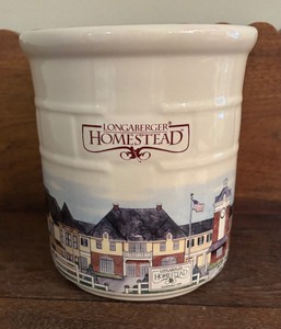 lot 128 image: Longaberger Homestead 2 Quart Crock