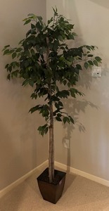 lot 131 image: Fabulous Faux Tree