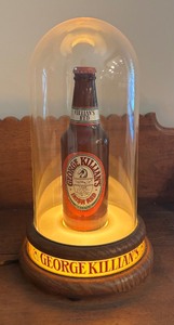 lot 135 image: Vintage Killians Irish Red Lager Display Lamp