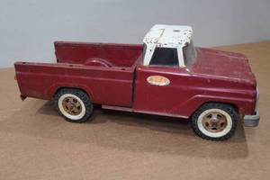 lot 31 image: Vintage Tonka Pick-Up Truck
