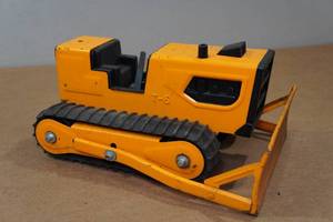 lot 49 image: Vintage Tonka Bulldozer Tractor