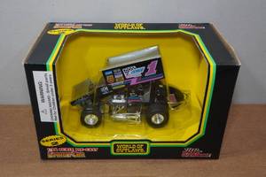 lot 93 image: Racing Champions World of Outlaws 124 Scale Sprint Car Replica