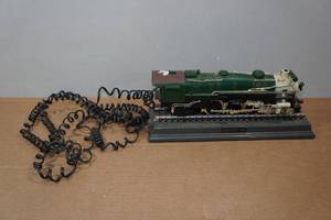 lot 111 image: Vintage Crescent 1935 Train Corded Phone