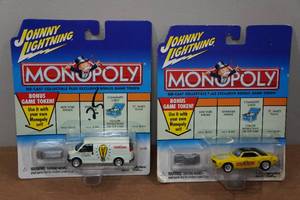 lot 117 image: 2 Johnny Lightning Monopoly Die Casts with Bonus Game Tokens