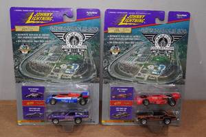 lot 126 image: 2 Johnny Lightning Indianapolis 500 Champions Die Cast Collections
