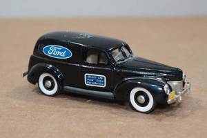 lot 153 image: Vintage Brooklin Models No 9 1940 Ford Sedan Delivery Die Cast Replica
