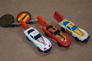 lot 155 image: 3 Vintage Kid Co Burnin Key Cars with Keys