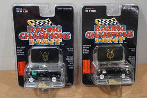 lot 162 image: 2 Racing Champions Mint Edition Die Casts - 35 Ford Pick Up & 32 Coupe
