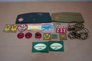 lot 220 image: Assorted Vintage Boy Scout Collectible Patches and Hats