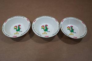 lot 260 image: 3 Vintage Kelloggs Cereal Bowls