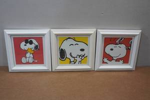 lot 299 image: Vintage Set of 3 Framed Peanuts Snoopy & Woodstock Prints