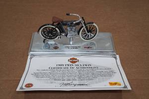 lot 314 image: Maisto Harley Davidson 1909 Twin 5D V-Twin 118 Scale Model