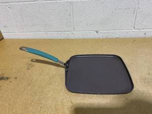 lot 126 image: Rachael Ray Cucina Hard Anodized Nonstick Griddle PanFlat Grill, 11 Inch