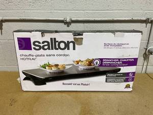 lot 138 image: Salton Cordless Hotray Warming Tray