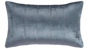 lot 218 image: SAFAVIEH Home Collection Gressa Decorative Throw Pillow