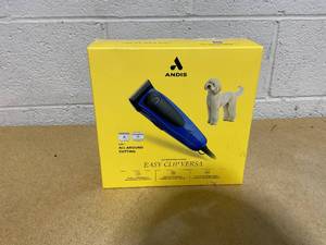 lot 141 image: Andis EasyClip Versa Detachable Blade Dog Clippers Kit