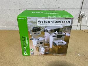 lot 150 image: 6PCS Prepworks ProKeeper Airtight Food Pantry Storage Container Set