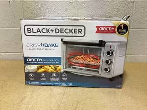 lot 435 image: BlackDecker 6-Slice Crisp N Bake Air Fryer Toaster Oven