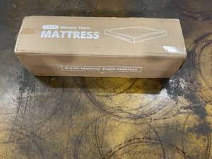 lot 20 image: Full Size 6 Inch Memory Foam Mattress