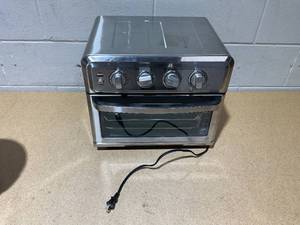 lot 43 image: Cuisinart TOA-70 Air Fryer Toaster Oven with Grill