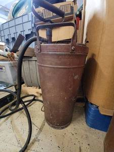 lot 25 image: Vintage Metal Floor Oil Pump with Nozzle and Hose