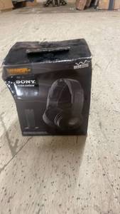 lot 55 image: Sony Wireless Headphones