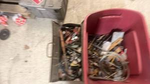lot 58 image: Toolbox, Tools and Garage Misc