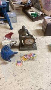lot 61 image: U.S.A. Themed Items