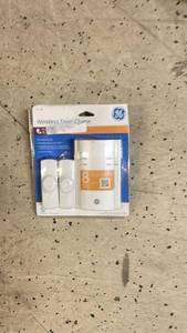 lot 66 image: GE Wireless Door Chime Kit with 2 Push Buttons