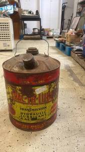 lot 89 image: Vintage Trac-Tr-Lube Transmission Hydraulic Lubricant Can