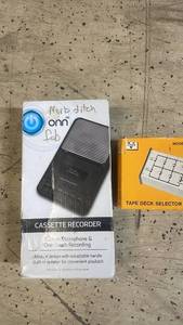lot 95 image: Onn Cassette Recorder and TDS-3 Tape Deck Selector in Box