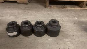 lot 204 image: Set of 4 Blackhawk Large Impact Sockets