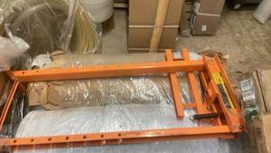 lot 216 image: 12 Ton Hydraulic Shop Press Orange Steel Frame