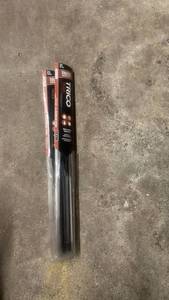 lot 251 image: Pair of Trico Truck 20 Inch Wiper Blades All-Terrain