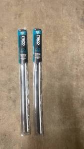 lot 256 image: Pair of TRICO High Mileage 28 Inch Wiper Blades 56-280