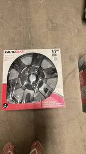 lot 266 image: Autocraft 17 Inch RIO Wheel Covers 4 Pack