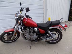1985 Yamaha Maxim 4cyl 700cc