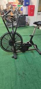 lot 10 image: Assault Bike (New, assembled but there is no monitor)