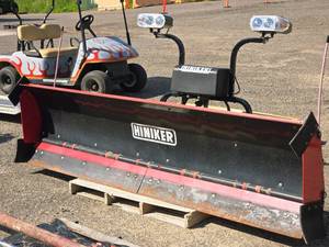 lot 3 image: Hiniker 9 Snow Plow