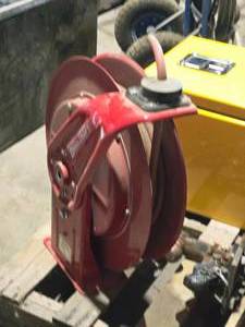 lot 46 image: Reelcraft Hose Reel 7650DLP (Red) with Hose