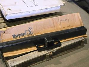 lot 50 image: Buyers Hitch Class Y Receiver 2-12