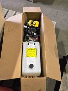 lot 55 image: Bucher Hydraulics M-3556-0100 2219241 3523