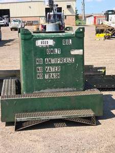 lot 59 image: Used Oil Container