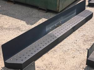 lot 90 image: 66 Non-Slip Commercial Truck Rear Bumper  Recessed Middle