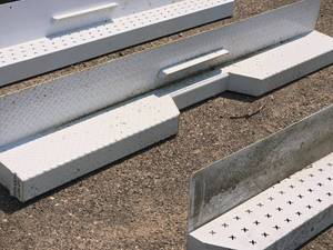 lot 104 image: 75 Painted Commercial Truck Rear Bumper  Recessed Middle