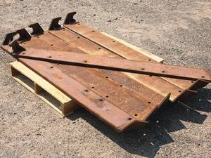 lot 115 image: Lot of (6) 5 Plow Blades