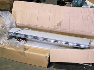 lot 129 image: Nortech l Light Bar
