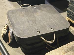 lot 138 image: Lot of (4) Plastic Stabilizer Supports with Rope Handles 23 12 x 23 12 x 2